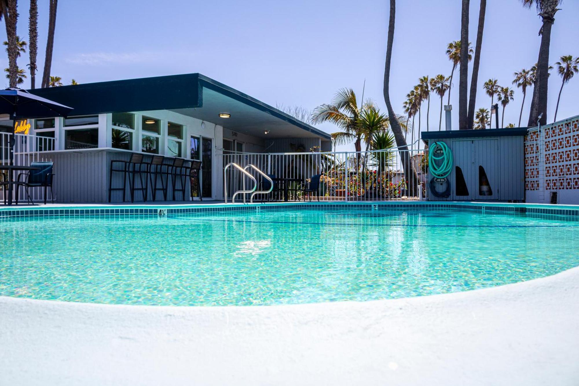 Ocean Villa Inn San Diego Exterior photo